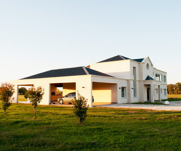 Casa En Cañuelas - La Esperanza Polo Club